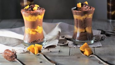 MOUSSE  DE CHOCOLATE CON CREMA DE COCO Y SIN AZÚCAR