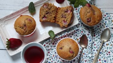 MUFFIN DE AVENA Y FRUTILLAS